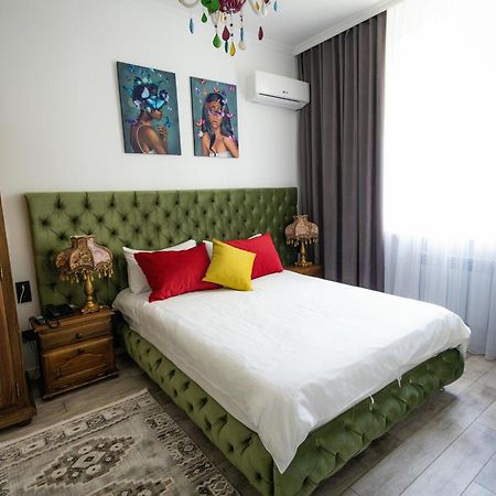 Metelitsa Hotel Karagandy Esterno foto