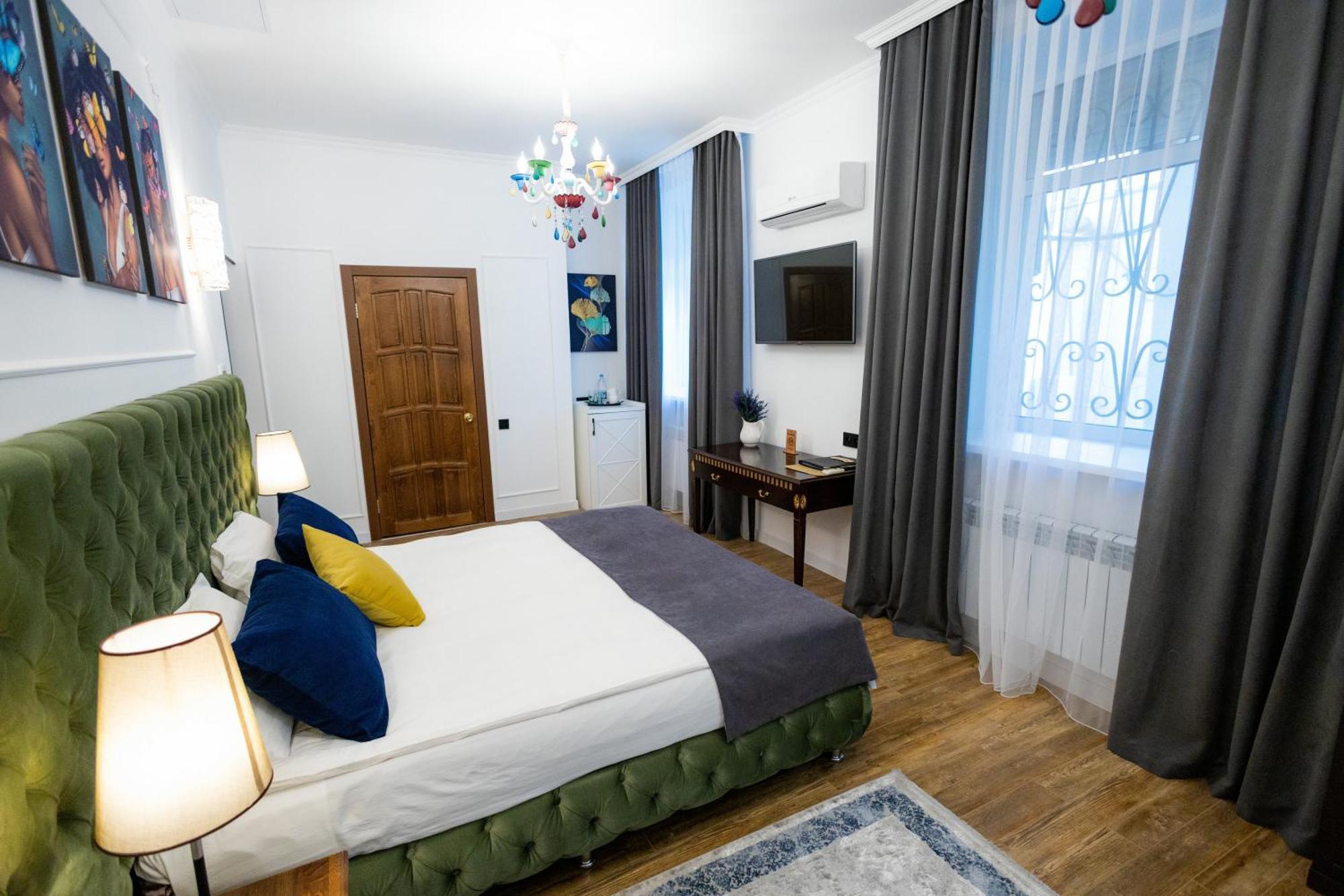 Metelitsa Hotel Karagandy Esterno foto